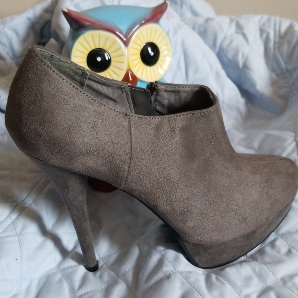 Mossimo boot